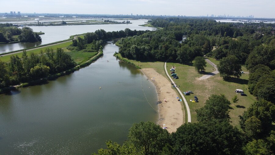 Bericht Natuurlijk peilbeheer zorgt voor behoud waterkwaliteit Bleiswijkse Zoom bekijken